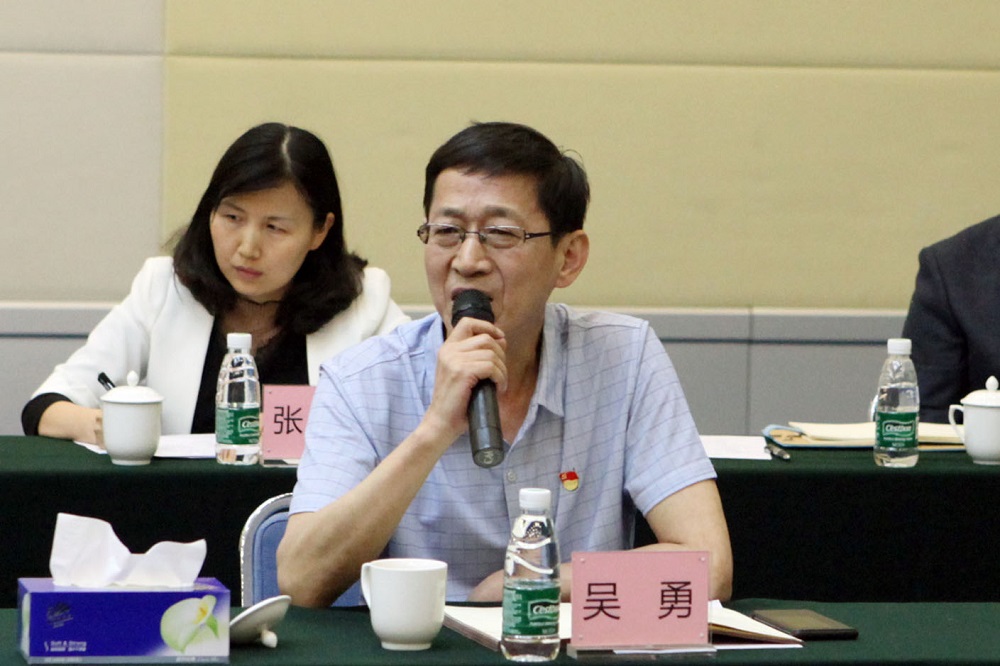 ManBetX(万博体育)APP官网|英超狼队和水晶宫全球赞助同伴