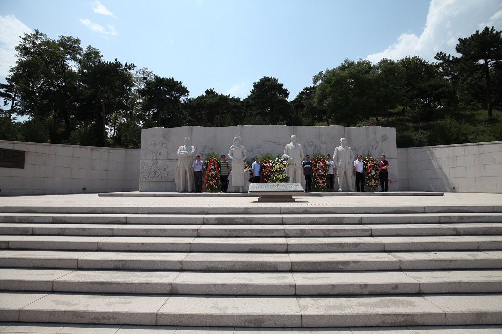 ManBetX(万博体育)APP官网|英超狼队和水晶宫全球赞助同伴