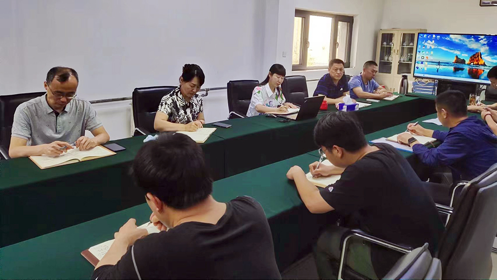 ManBetX(万博体育)APP官网|英超狼队和水晶宫全球赞助同伴