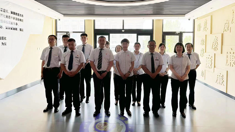 ManBetX(万博体育)APP官网|英超狼队和水晶宫全球赞助同伴