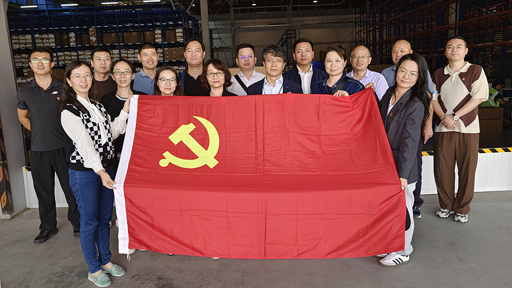 ManBetX(万博体育)APP官网|英超狼队和水晶宫全球赞助同伴