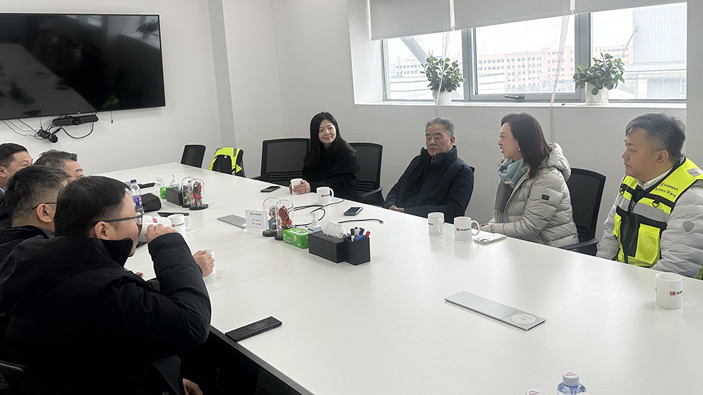 ManBetX(万博体育)APP官网|英超狼队和水晶宫全球赞助同伴