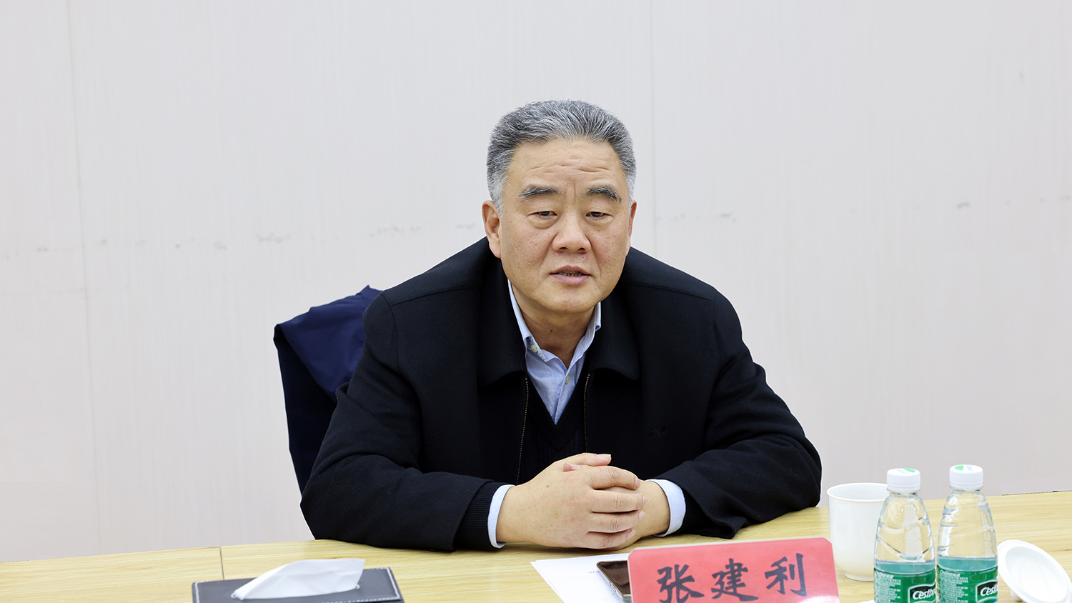 ManBetX(万博体育)APP官网|英超狼队和水晶宫全球赞助同伴