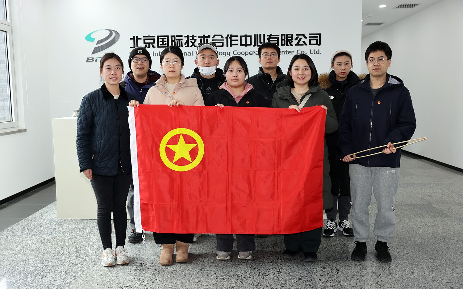 ManBetX(万博体育)APP官网|英超狼队和水晶宫全球赞助同伴