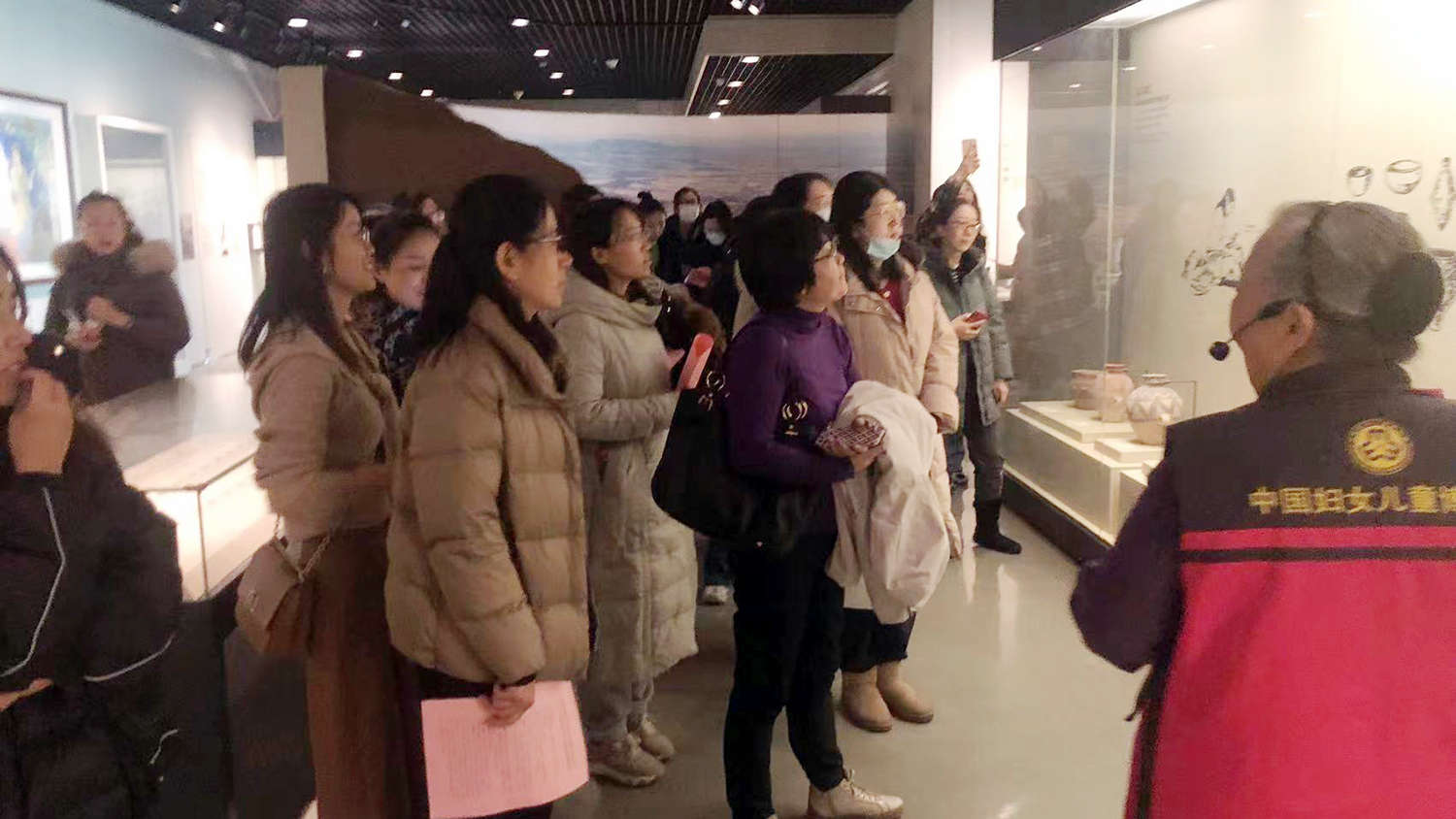 ManBetX(万博体育)APP官网|英超狼队和水晶宫全球赞助同伴