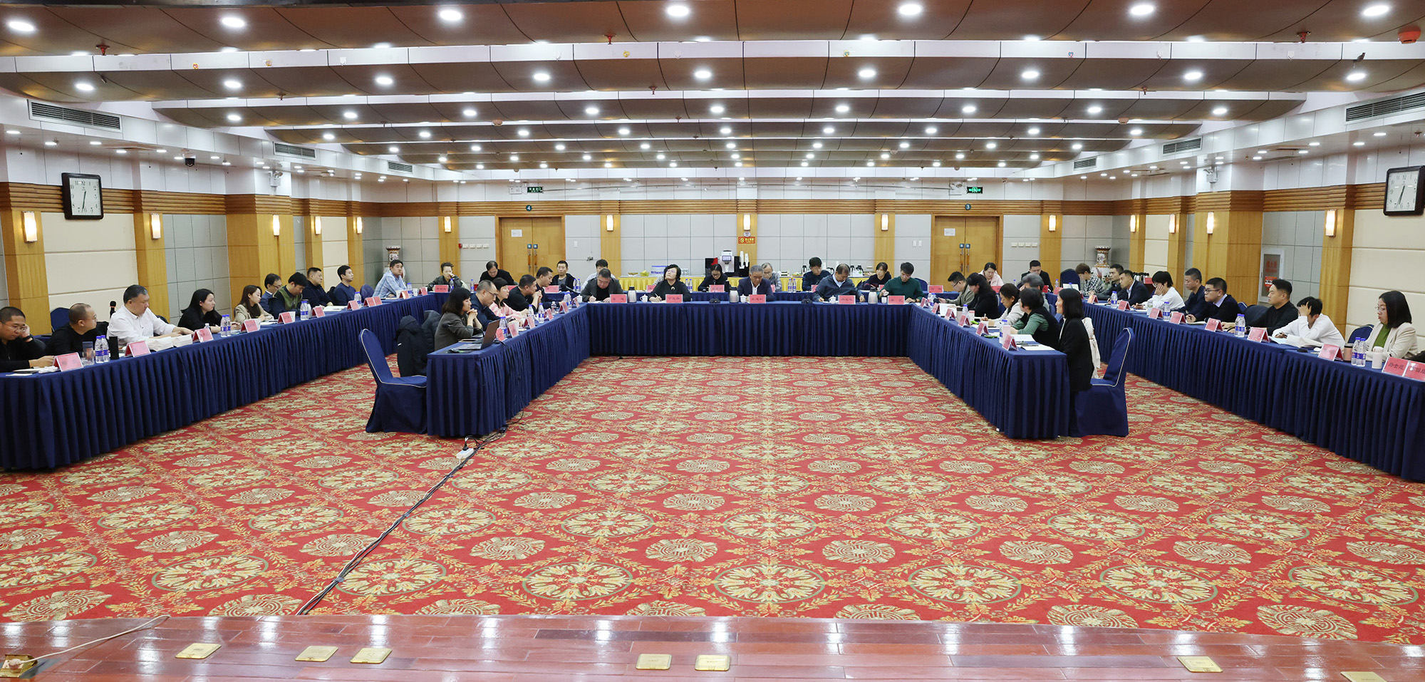 ManBetX(万博体育)APP官网|英超狼队和水晶宫全球赞助同伴