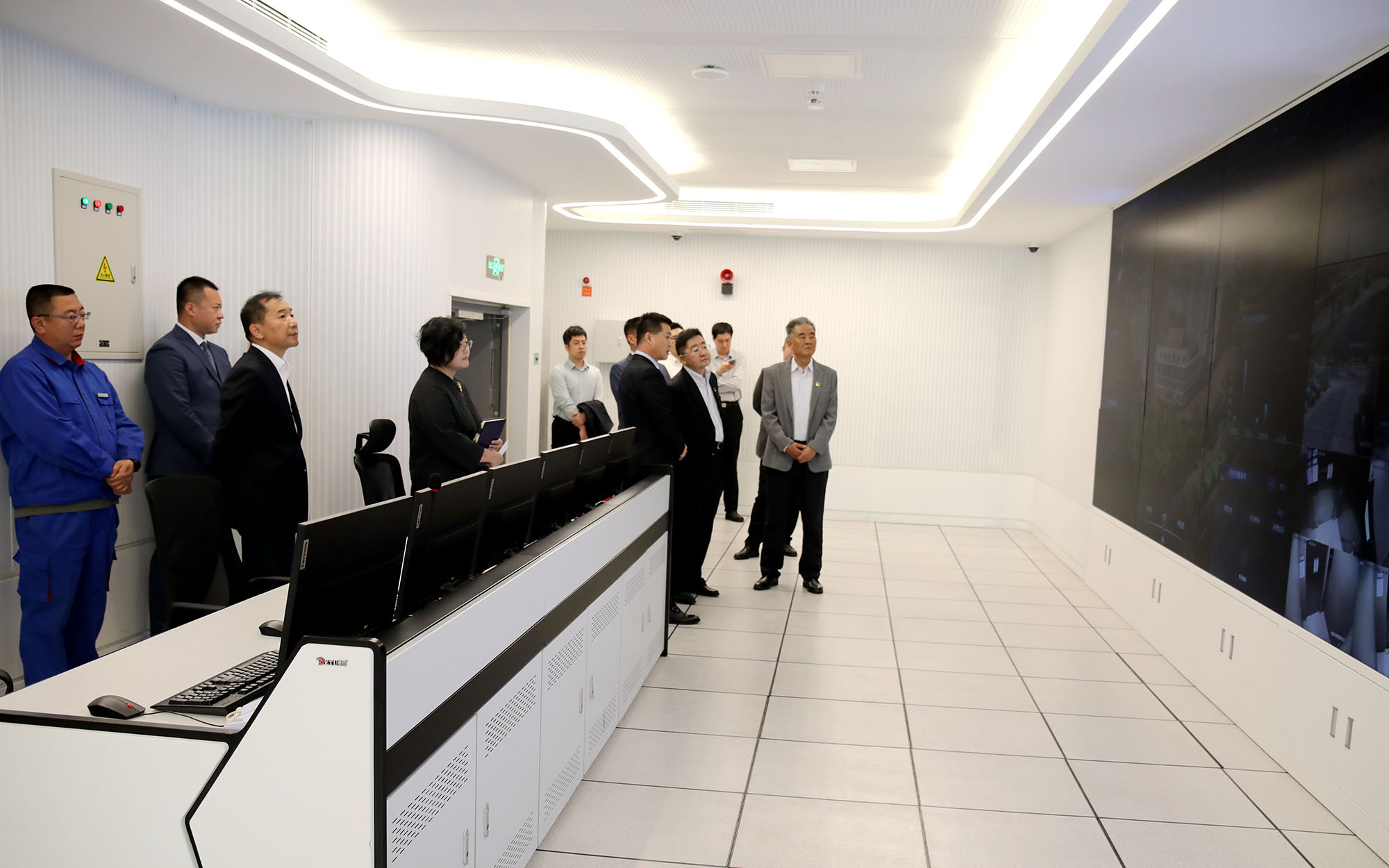 ManBetX(万博体育)APP官网|英超狼队和水晶宫全球赞助同伴