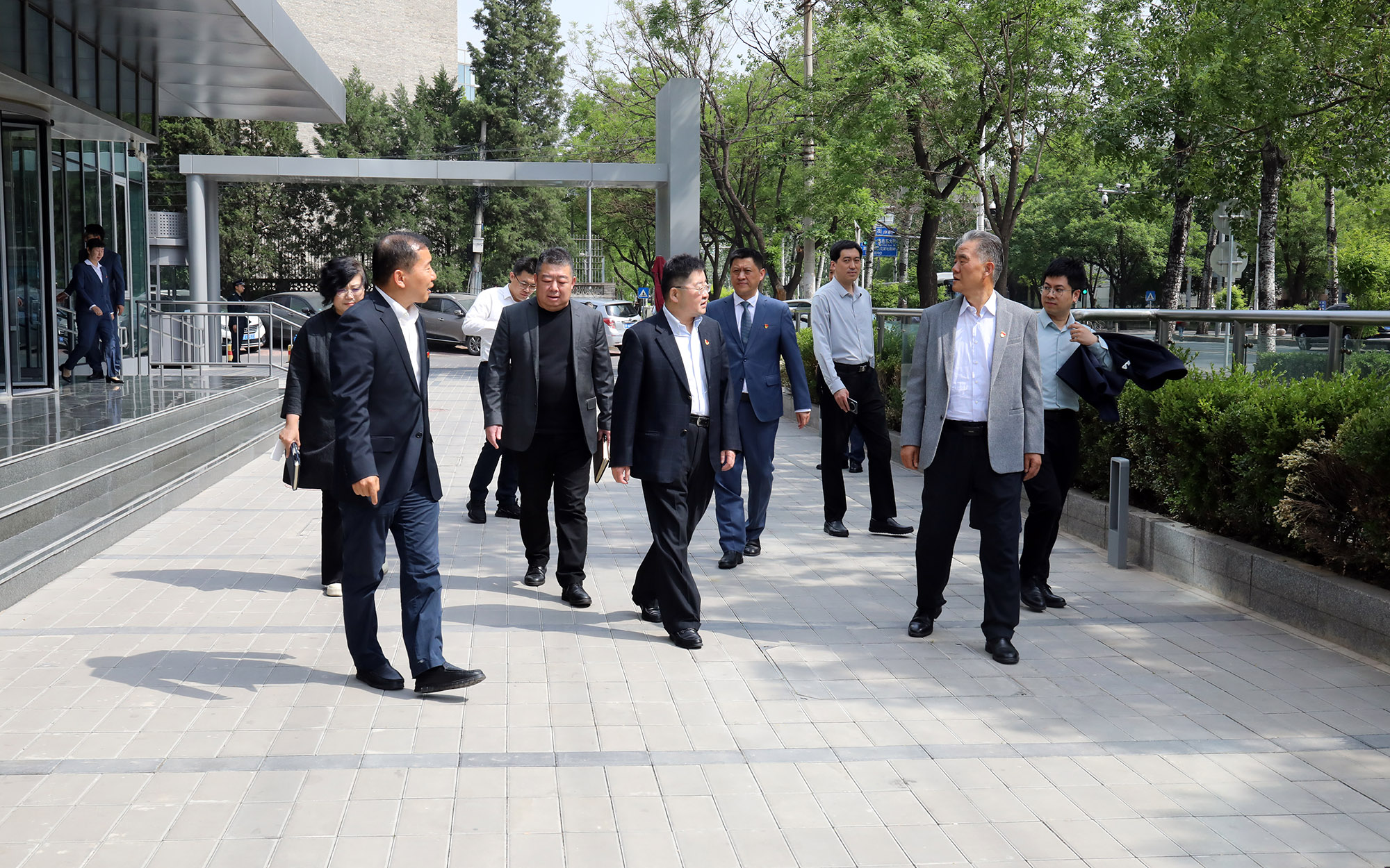 ManBetX(万博体育)APP官网|英超狼队和水晶宫全球赞助同伴