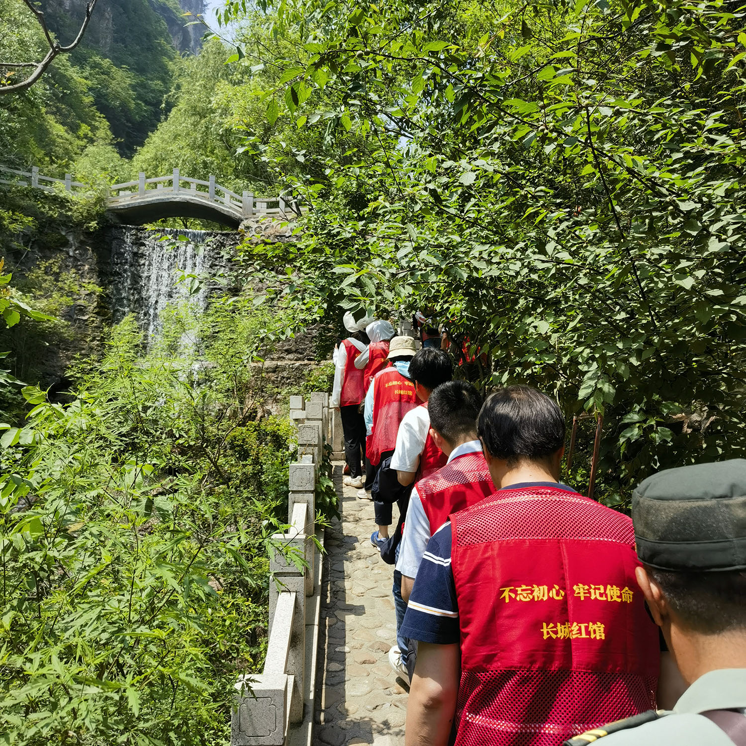 ManBetX(万博体育)APP官网|英超狼队和水晶宫全球赞助同伴