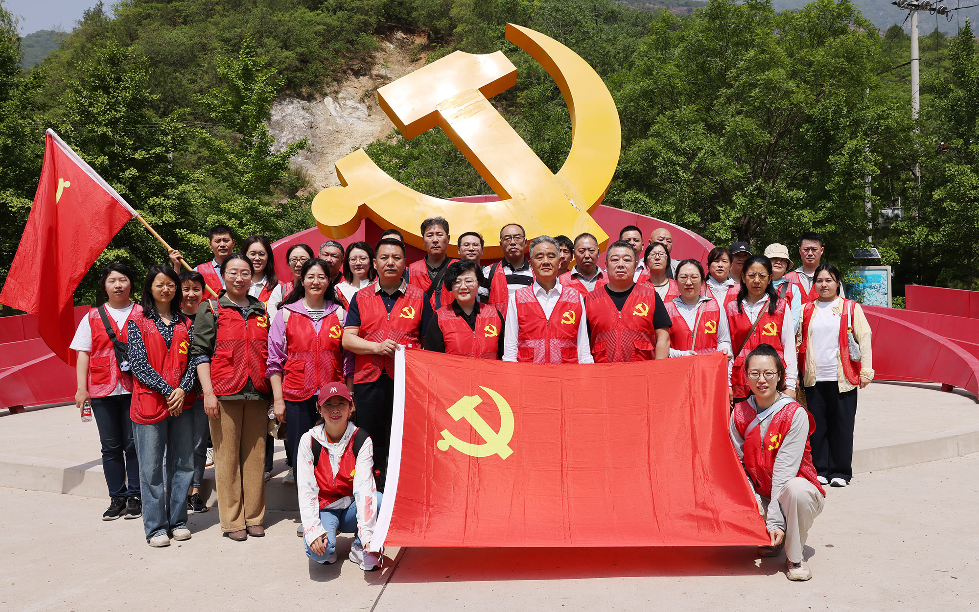 ManBetX(万博体育)APP官网|英超狼队和水晶宫全球赞助同伴