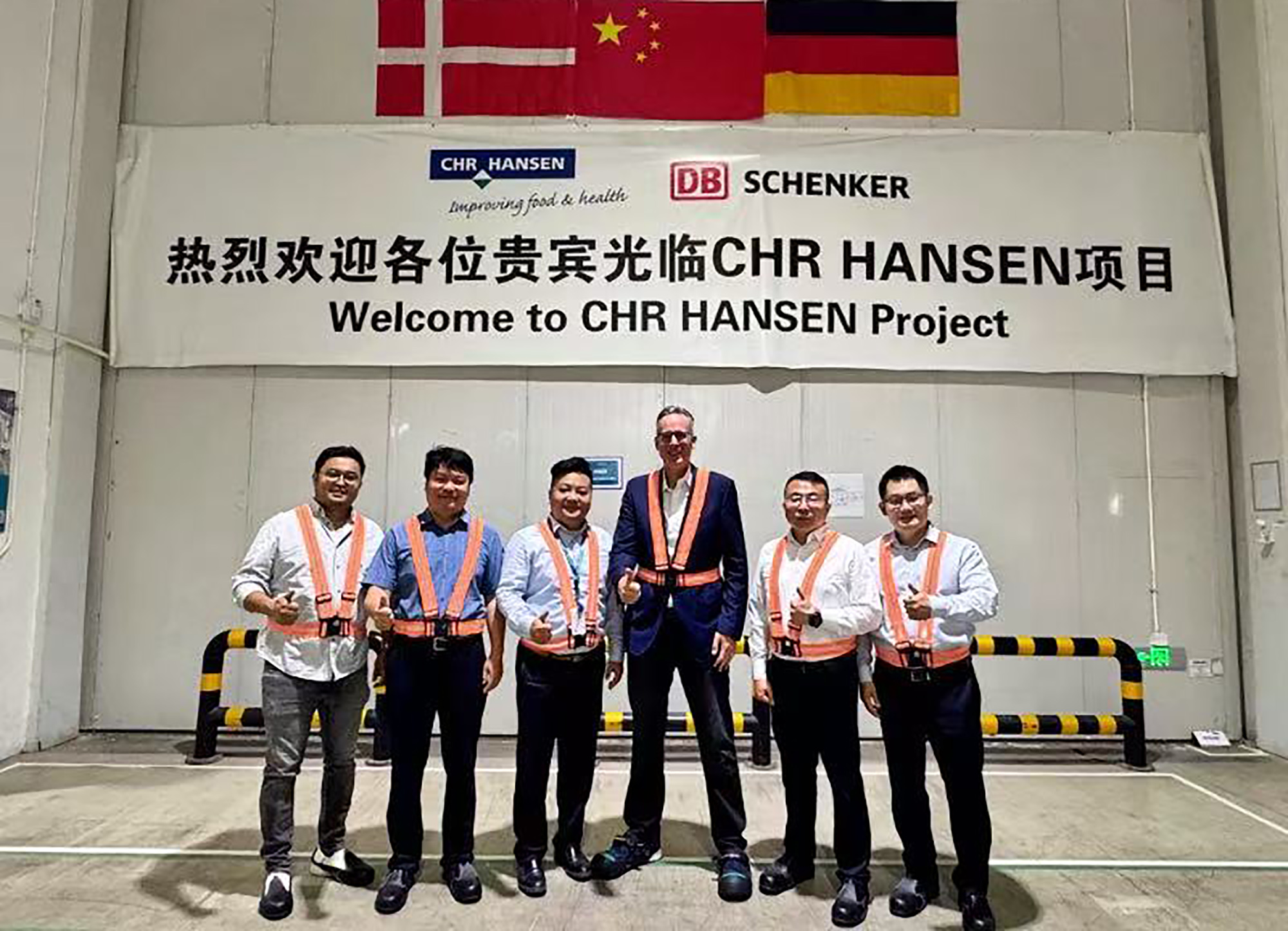 ManBetX(万博体育)APP官网|英超狼队和水晶宫全球赞助同伴