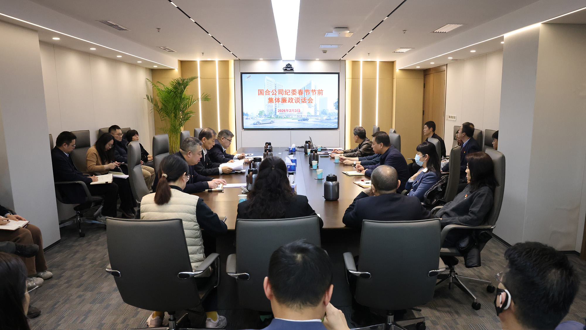 ManBetX(万博体育)APP官网|英超狼队和水晶宫全球赞助同伴